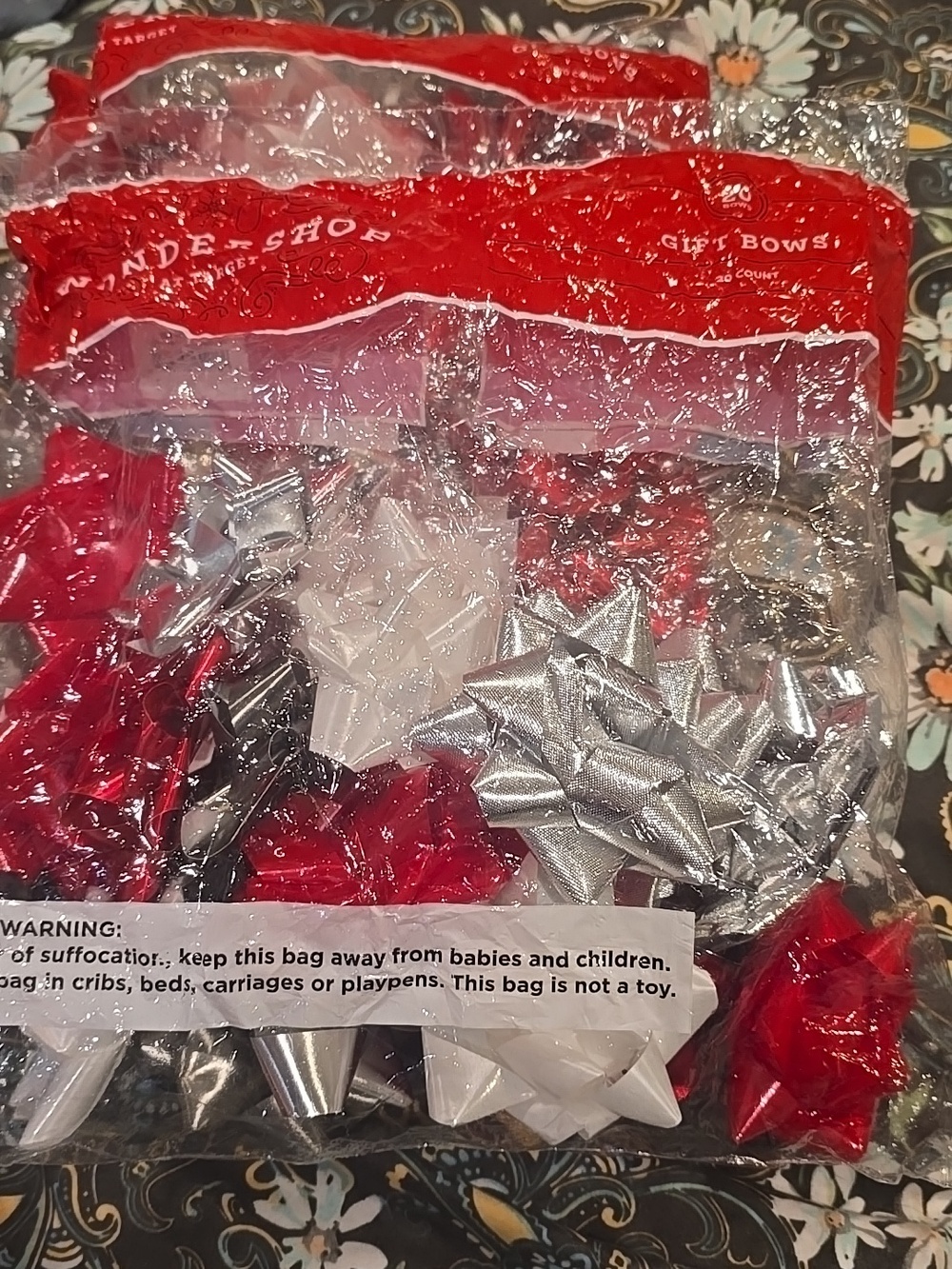 ❤️10/$13 New Christmas Bows 1 Bag